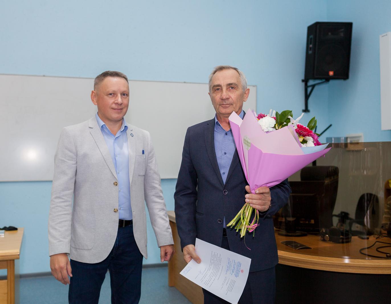 Поздравляем Татьяну Владимировну Кленову с присвоением почетного звания